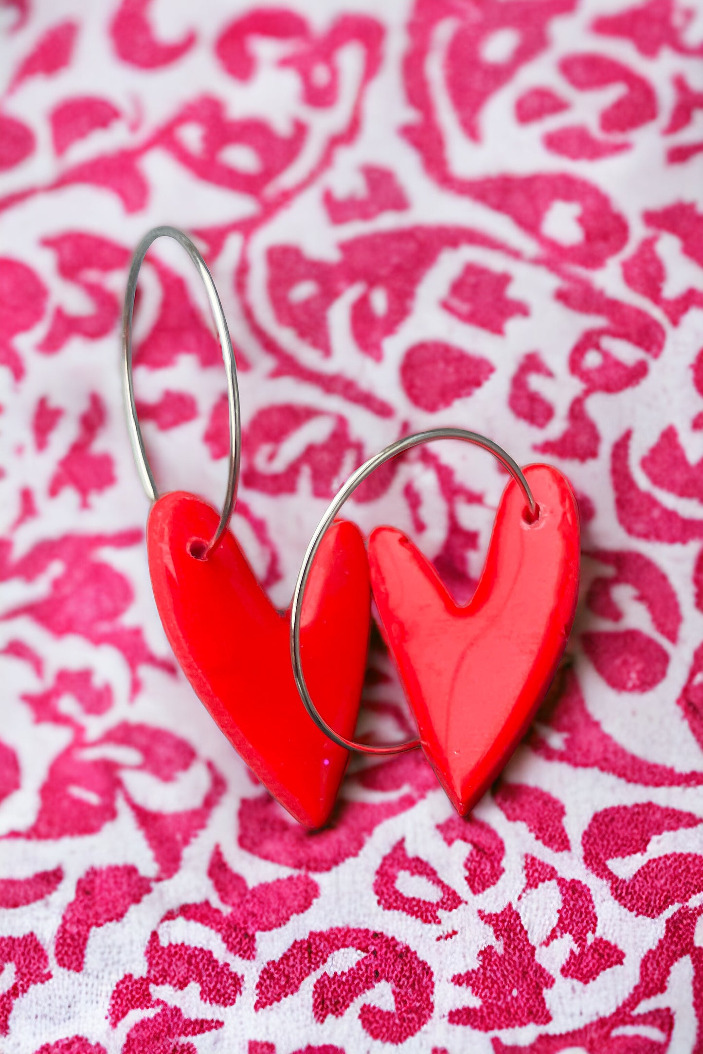 Pendientes corazón rojo